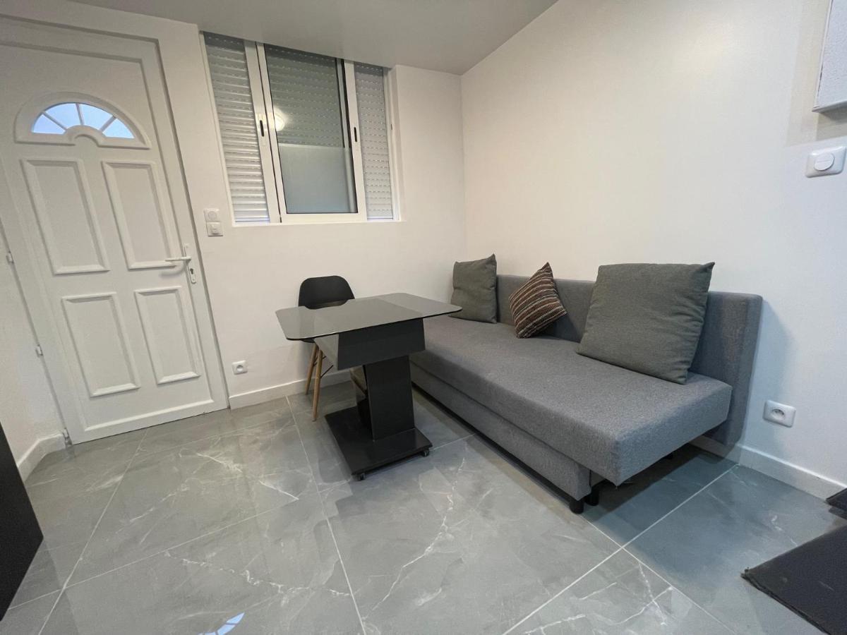 Maisonette De 25M2 A La Porte De Paris ジャンティイ エクステリア 写真